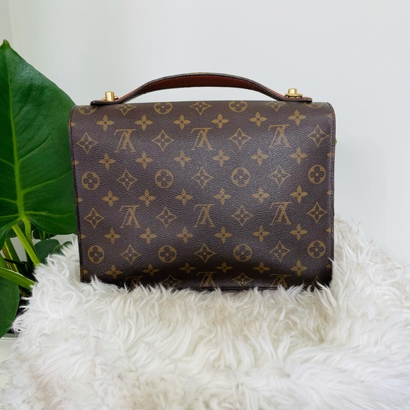 SOLD ONLINE - Picture 3 of 16